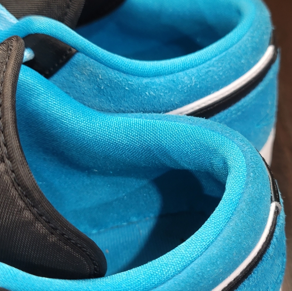 Nike Air Jordan 1 Low SE "Laser Blue" Mens 8 Wmns 9.5 Great Condition. - Picture 13 of 16